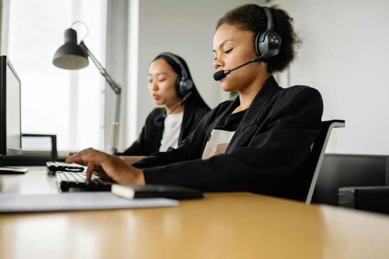 customer support phone number