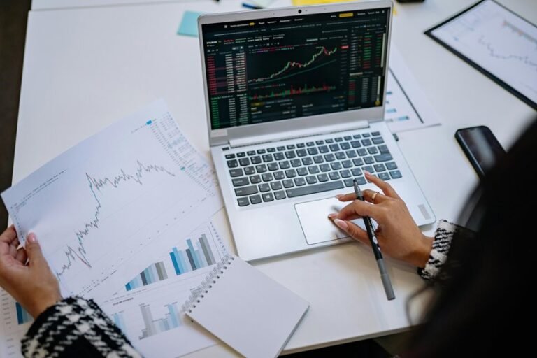 maximize stock investment returns