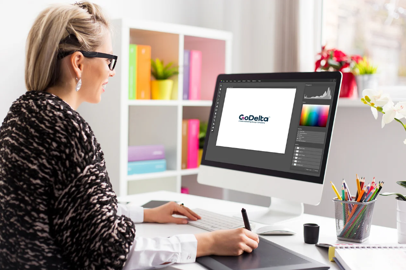 Bold & Branded: The Best Tools to Spice Up Your Business Identity